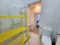 Lucky Plaza (D9), Apartment #458370371